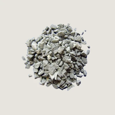 Sukepinto aliuminio oksido spinelis